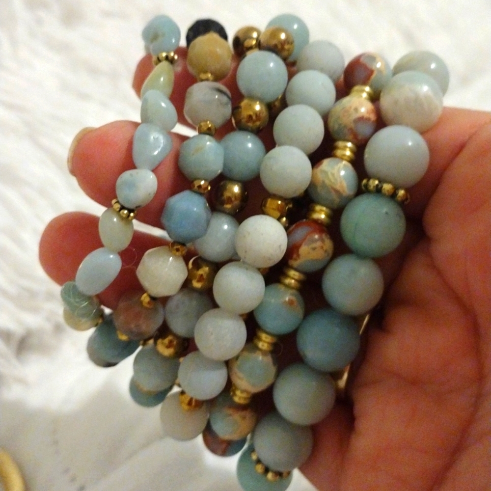 Brass Genuine Gemstone with Ceramic Quartz, Made in India.